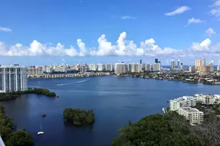16385 Biscayne Blvd, North Miami Beach, FL 33160 - Photo 19