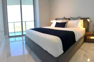 16385 Biscayne Blvd, North Miami Beach, FL 33160 - Photo 17