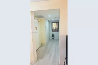 661 NE 195th St #407, Miami, FL 33179 - Photo 5
