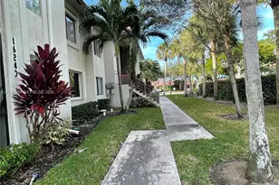 16240 Laurel Dr, Weston, FL 33326 - Photo 47