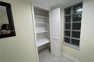16240 Laurel Dr, Weston, FL 33326 - Photo 5