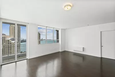 801 Brickell Key Blvd #2912, Miami, FL 33131 - Photo 3