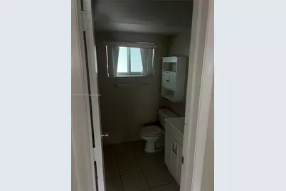 3700 NW 25th St, Lauderdale Lakes, FL 33311 - Photo 17