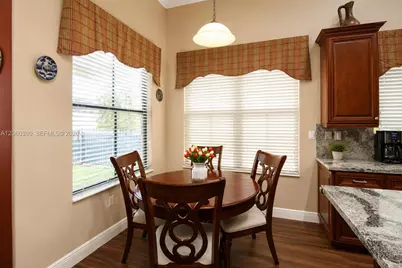 8514 NW 37th Ct, Cooper City, FL 33024 - Photo 11