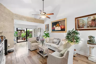 10191 SW 137th Pl, Miami, FL 33186 - Photo 13