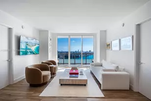 50 Biscayne Blvd, Miami, FL 33132 - Photo 11