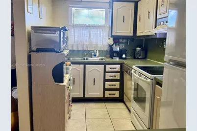 30 NW 87th Ave #C219, Miami, FL 33172 - Photo 13