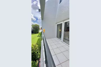 30 NW 87th Ave #C219, Miami, FL 33172 - Photo 25