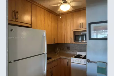 851 Atlantic Shores Blvd #119, Hallandale Beach, FL 33009 - Photo 5