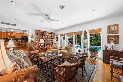 2301 N Greenway Dr, Coral Gables, FL 33134 - Photo 9