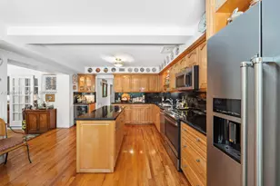 2301 N Greenway Dr, Coral Gables, FL 33134 - Photo 15