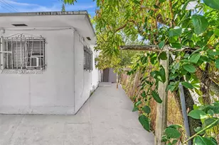 5800 NE 3rd Ave, Miami, FL 33137 - Photo 27