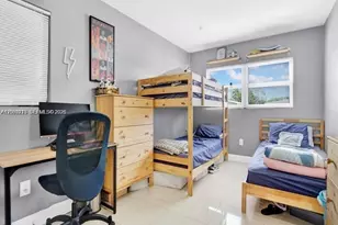 6930 SW 12th St, Pembroke Pines, FL 33023 - Photo 17
