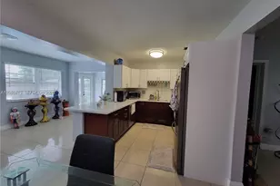6930 SW 12th St, Pembroke Pines, FL 33023 - Photo 29