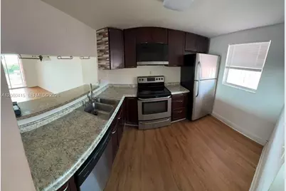 [Address not provided], Miami, FL 33157 - Photo 5