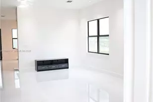 4499 SW 173rd Ave, Miramar, FL 33029 - Photo 5