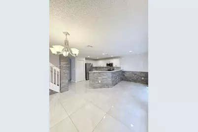 11612 NW 50th Ter #11612, Doral, FL 33178 - Photo 13