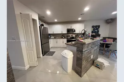 11612 NW 50th Ter #11612, Doral, FL 33178 - Photo 7