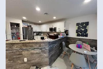 11612 NW 50th Ter #11612, Doral, FL 33178 - Photo 9