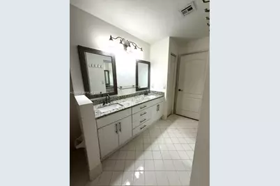 11612 NW 50th Ter #11612, Doral, FL 33178 - Photo 5