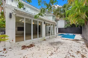 1830 Chucunantah Rd, Miami, FL 33133 - Photo 23
