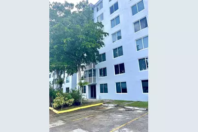 17890 W Dixie Hwy #203, North Miami Beach, FL 33160 - Photo 29