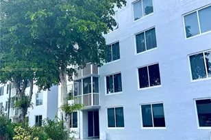 17890 W Dixie Hwy, North Miami Beach, FL 33160 - Photo 29