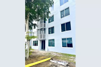 17890 W Dixie Hwy #203, North Miami Beach, FL 33160 - Photo 29