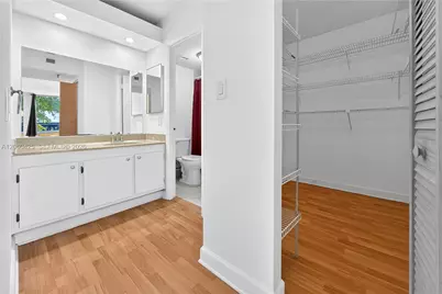 17890 W Dixie Hwy #203, North Miami Beach, FL 33160 - Photo 19