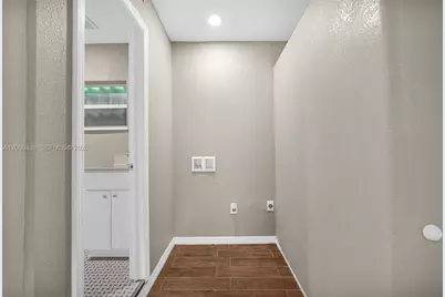 81 NW 41st St #., Miami, FL 33127 - Photo 17