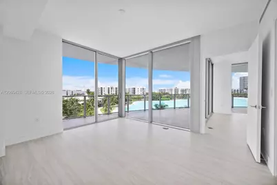 2411 Laguna Circle #306, Miami, FL 33181 - Photo 31