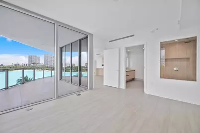 2411 Laguna Circle #306, Miami, FL 33181 - Photo 29