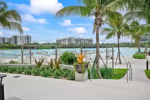 2411 Laguna Cir, Miami, FL 33181 - Photo 47