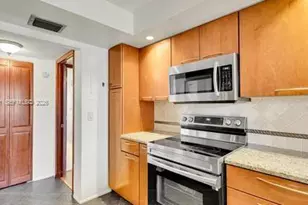 200 Leslie Dr, Hallandale Beach, FL 33009 - Photo 29