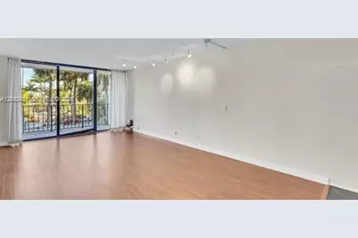 200 E Leslie Dr #329, Hallandale Beach, FL 33009 - Photo 31