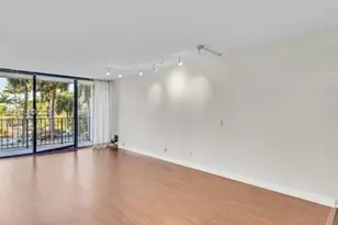 200 Leslie Dr, Hallandale Beach, FL 33009 - Photo 31