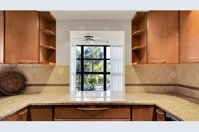 200 E Leslie Dr #329, Hallandale Beach, FL 33009 - Photo 27