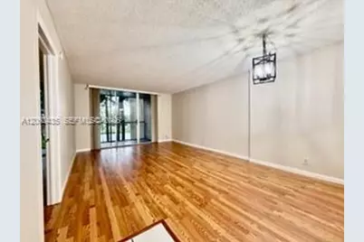 3121 NW 47th Ter #212, Lauderdale Lakes, FL 33319 - Photo 7