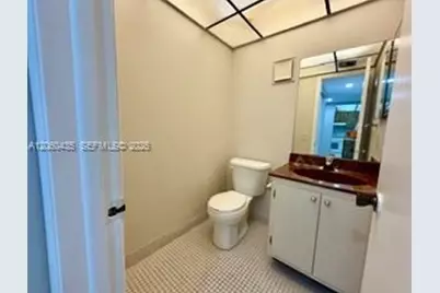 3121 NW 47th Ter #212, Lauderdale Lakes, FL 33319 - Photo 5