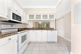 932 Kokomo Key Ln, Delray Beach, FL 33483 - Photo 7