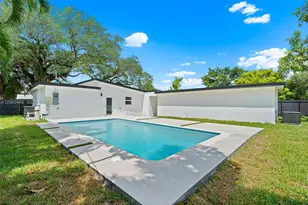 35 Allen Rd, West Park, FL 33023 - Photo 23