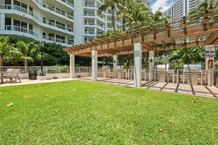 21205 Yacht Club Dr, Aventura, FL 33180 - Photo 35