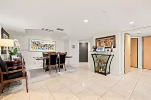 21205 Yacht Club Dr, Aventura, FL 33180 - Photo 9