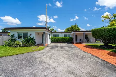 400 Central Blvd, Miami, FL 33144 - Photo 3