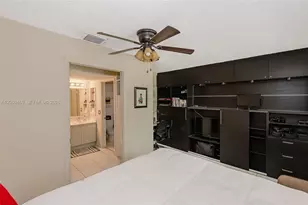 9204 S Chelsea Dr S, Plantation, FL 33324 - Photo 21