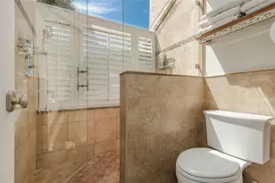 9204 S Chelsea Dr S, Plantation, FL 33324 - Photo 17
