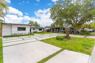 1713 SW 5th St, Fort Lauderdale, FL 33312 - Photo 3