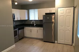 320 NW 42nd St, Miami, FL 33127 - Photo 3