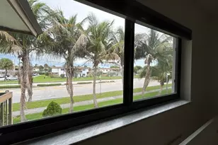 6900 NW 169th St, Hialeah, FL 33015 - Photo 41