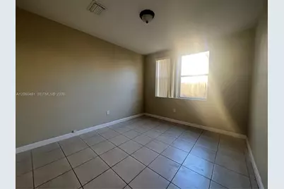 3360 NE 14th Dr #104-30, Homestead, FL 33033 - Photo 13